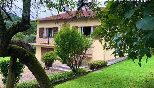 Maison 5 pièces 140 m²