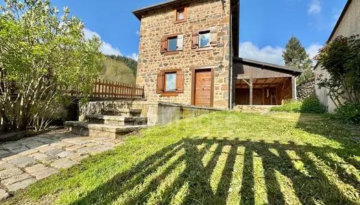 MAISON EN PIERRE DE 175 M2, TERRAIN DE 1805 M2, 3 CHAMBRES, DÉPENDANCES DE 73 M2, FOSSE SEPTIQUE 