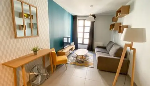 Charmant Appartement Meublé en - Plein Coeur du Centre ville - CHOLET 