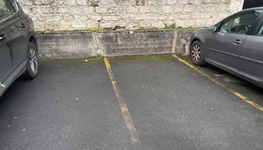 Parking extérieur
