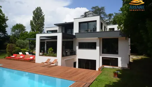 Vente Maison 475 m² à Saint-Genis-Laval 2 500 000 €
