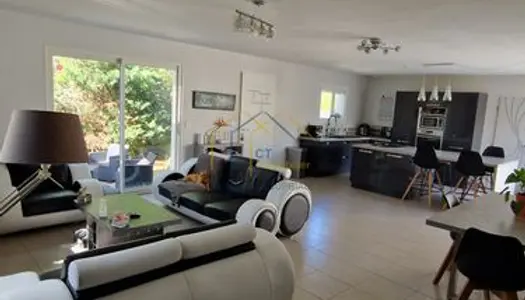 Villa 4 pièces 106 m² 