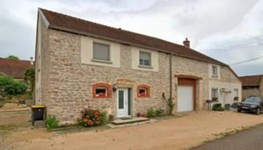Ensemble immobilier composé de 2 maisons entre Dole et Auxonne 