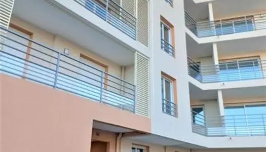 T2 avec parking et balcon à CAVALAIRE SUR MER résidence VAL D'AZUR 