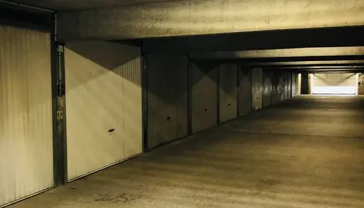 Garage/Parking 