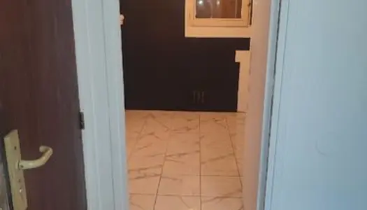 Appartement F2 à louer Creil 