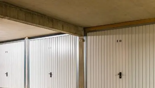 Location garage/box dans parking souterrain 