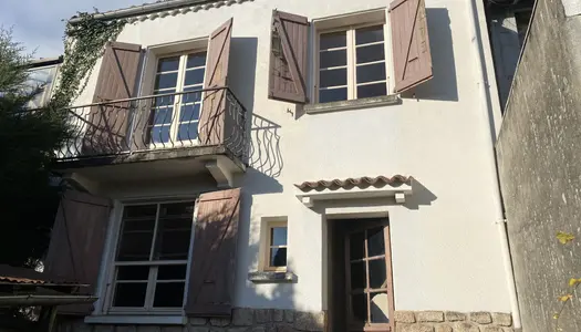 Vente Maison de village 129 m² à Rimont 90 000 €