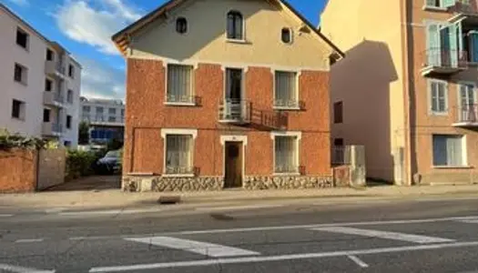 Maison 6 pièces 148 m² 