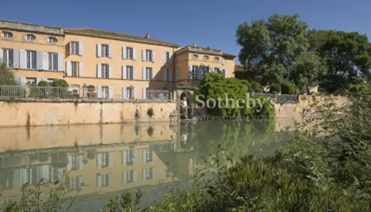 Authentique Bastide du XVIIIe siècle au Nord d'Aix-en-Provence 