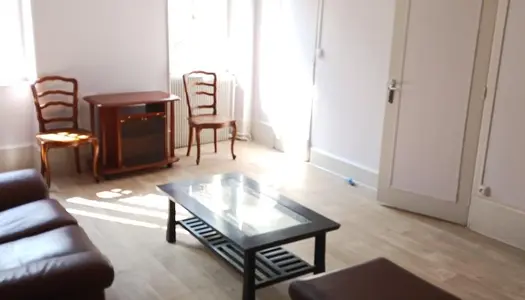 Appartement de 51m2 à louer sur Vitteaux 