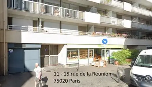Parking 11 rue de la Réunion, proche métros Avron et Maraîchers 