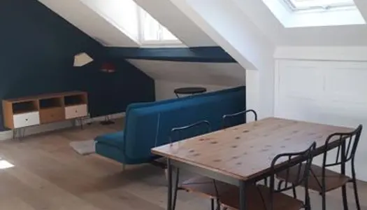 Appartement F2 66 m² (44 m² loi Carrez) meublé secteur Montjuzet refait à neuf 