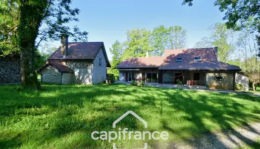 Dpt Jura (39), à vendre proche de BLETTERANS, maison P6 