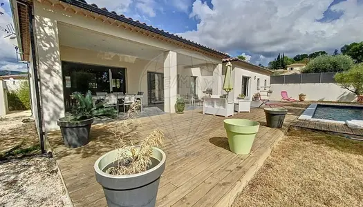 Maison 4 pièces 147 m²