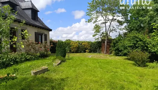 Maison individuelle - CENTRE de Guichen avec terrain 810m² 