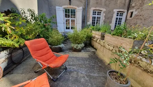 Cahors, quartier historique, appartement de charme avec terrasses 