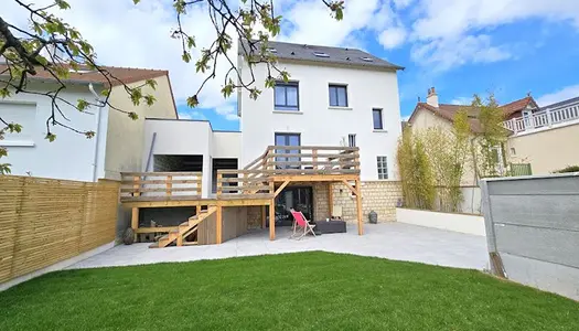 Maison 7 pièces 180 m² 