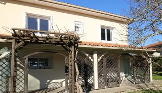 Maison 6 pièces 170 m²