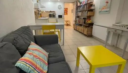 Appartement meublé indépendant dans villa sécurisée 