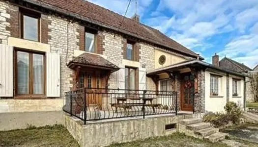 Maison Vente Villeneuve-au-Chemin  146m² 155000€