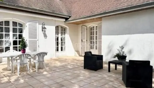 Maison 8 pièces 176 m² 