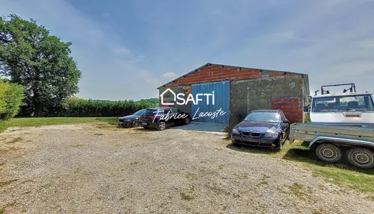 Entrepôt / Hangar - 180 m² - Terrain constructible de 2641 m² 