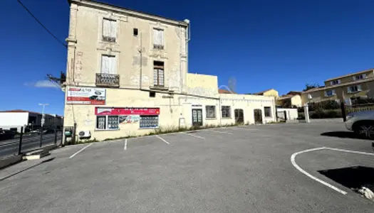 Local commercial 180 m²