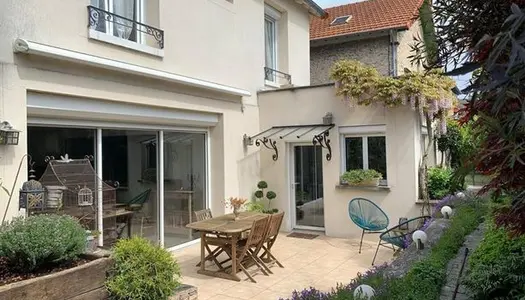 Maison 6 pièces 133 m² 