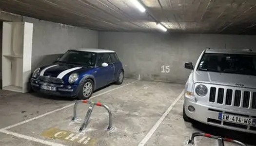 Parking - Garage Vente Saint-Étienne  14m² 10000€