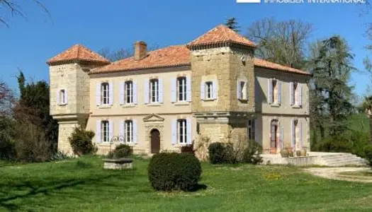 Château 14 pièces 280 m²