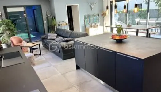 Villa 5 pièces 150 m²