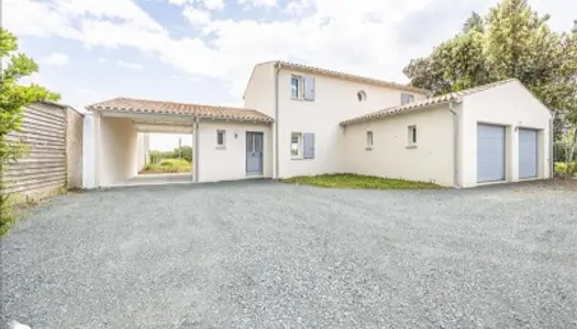 Maison 6 pièces 145 m² 