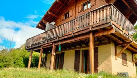 Loue T2, Meublé, 50m2, Rez de chaussé de CHALET - Proche de Barcelonnette - Les Thuiles - 