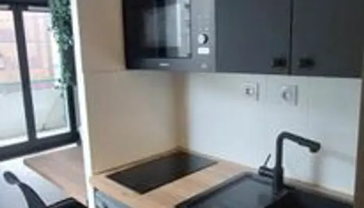 Studio 1 pièce 19 m² 