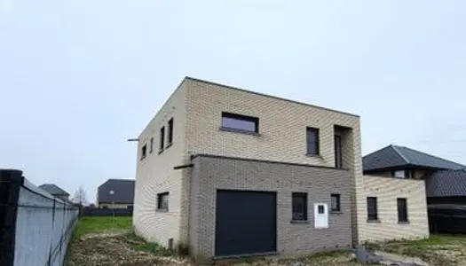 Maison 6 pièces 178 m² 