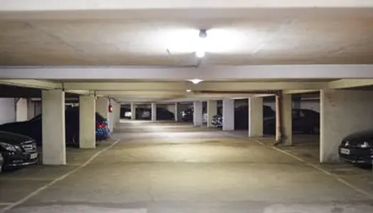 Location Parking - Résidence Moderne et Sécurisée 