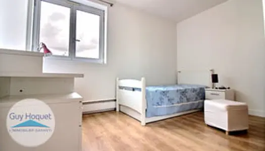 Appartement 1 pièce de 11.39 m² à louer à VILLEJUIF (94800).
