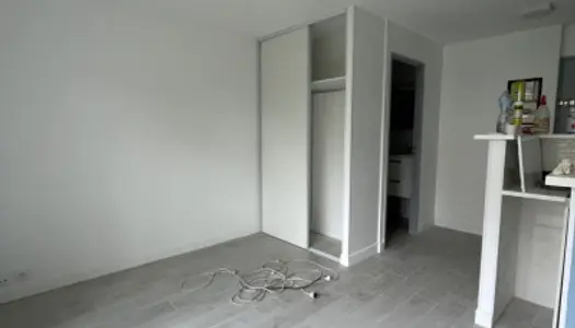 Studio 1 pièce 20 m²