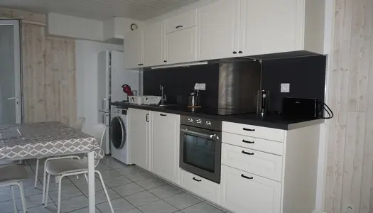 Appartement Location Hyères 3p 50m² 1100€