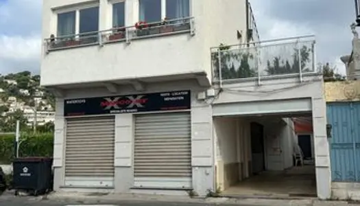 Local commercial 200 m² 