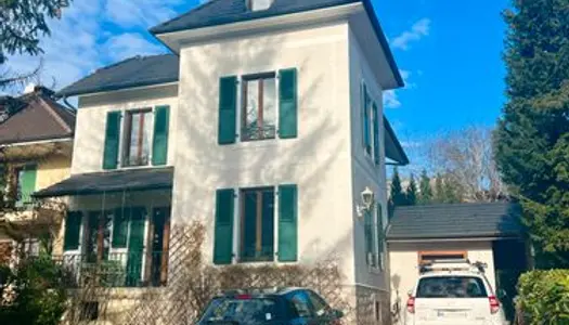 House to rent - Maison à louer à Divonne-les-bains - Une rare opportunité