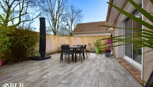 Maison de luxe 7 pièces 140 m²