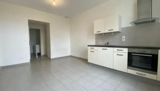 Studio 1 pièce 23 m² 