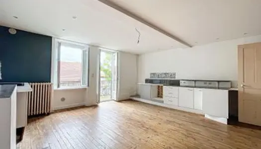 Maison 7 pièces 238 m² 