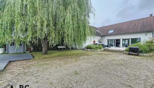 Maison 6 pièces 250 m² 