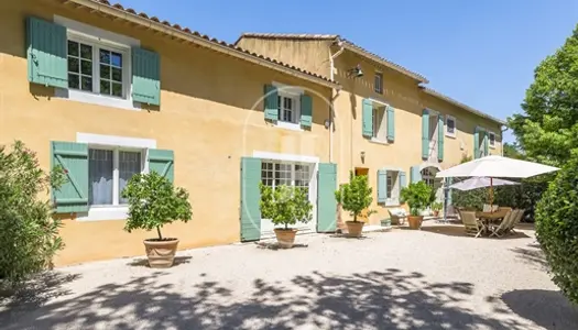 Superbe propriété à vendre à Entraigues-sur-la-Sorgue 