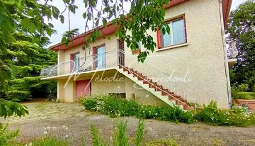 Propriété 5 pièces 113 m² 