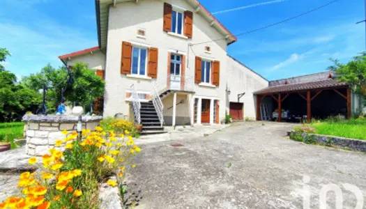 Maison 7 pièces 222 m² 