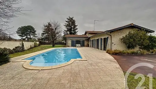 Maison 5 pièces 136 m²